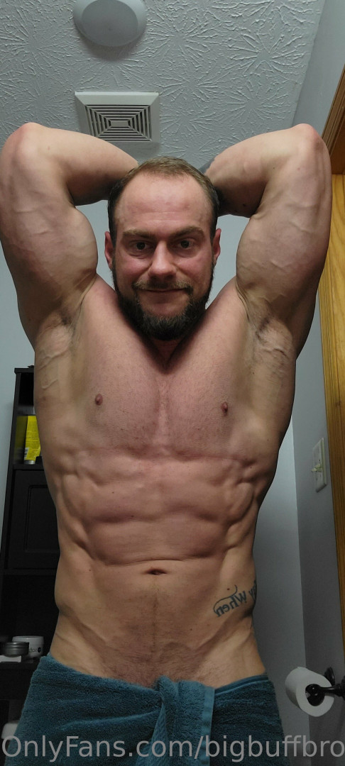 Photo by bigbuffbrock published on December 10,2023 21:48:27 - BestThots