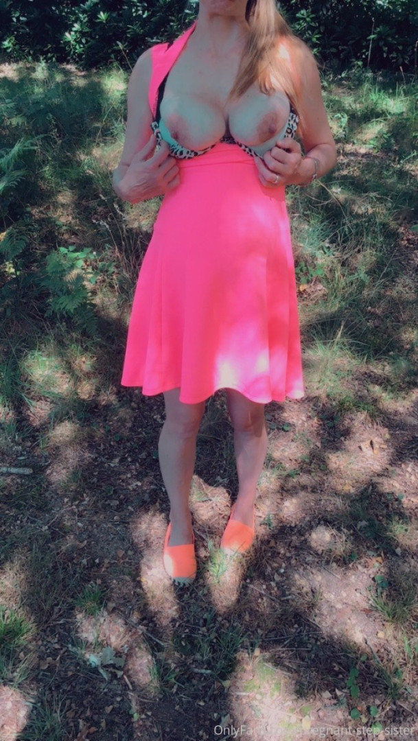 Photo by pregnant-step-sister published on June 25,2023 16:06:56 - BestThots