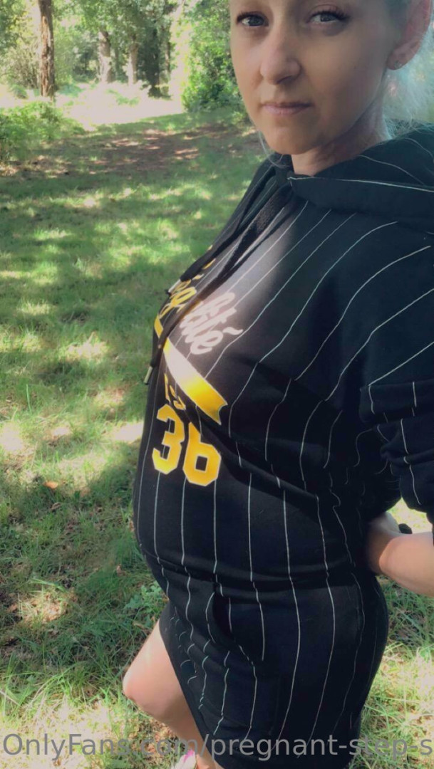 Photo by pregnant-step-sister published on June 25,2023 16:11:37 - BestThots