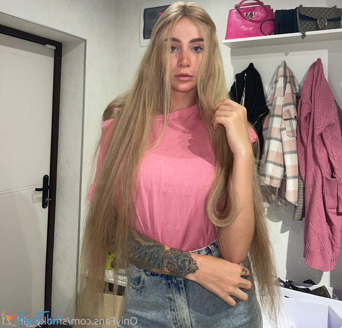 Photo by smoky_girl_21 published on December 12,2024 09:41:33 - BestThots