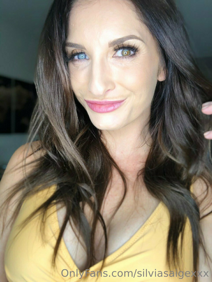 Photo by silviasaigexxx published on May 18,2023 00:22:48 - BestThots