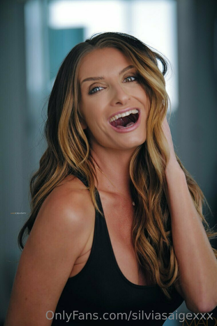 Photo by silviasaigexxx published on May 18,2023 00:23:36 - BestThots