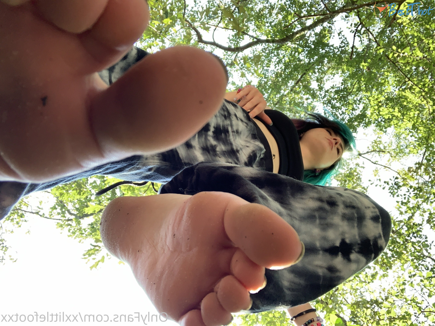 Photo by xxlittlefootxx published on December 20,2024 19:08:35 - BestThots