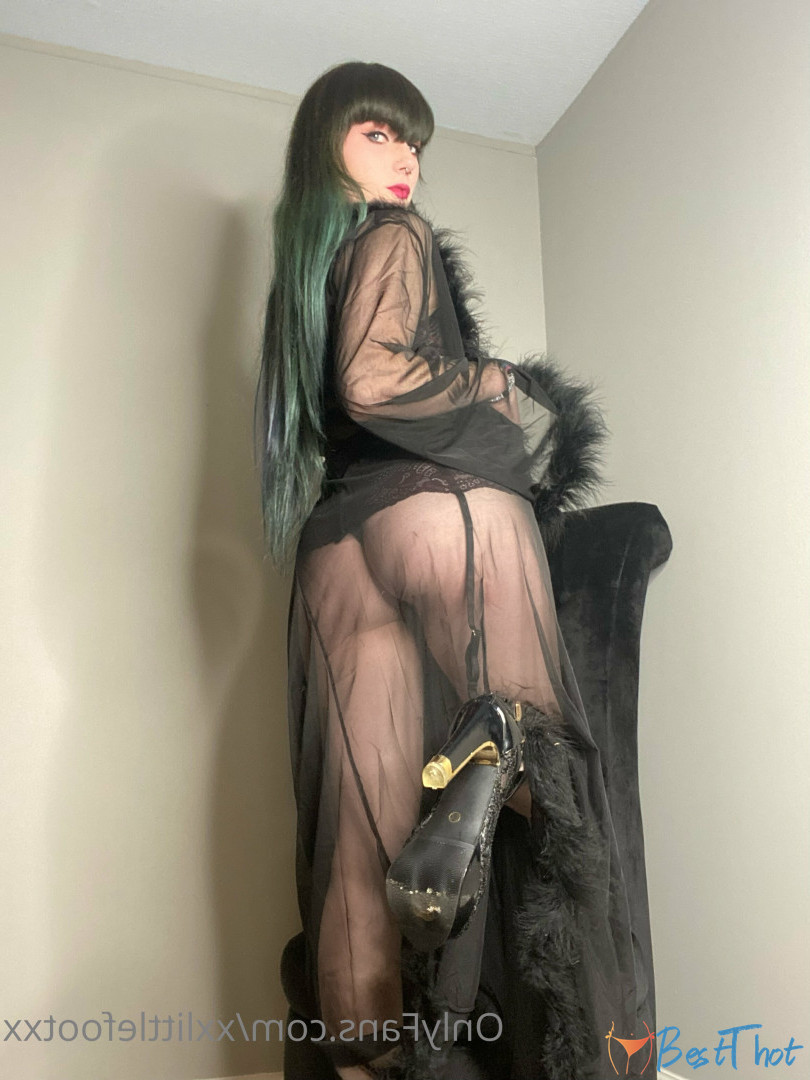Photo by xxlittlefootxx published on December 20,2024 21:09:31 - BestThots