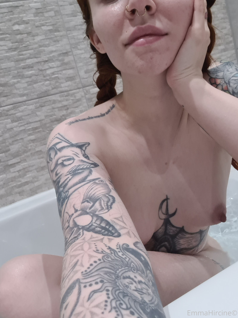 Photo by emmahircine published on October 16,2023 07:57:45 - BestThots