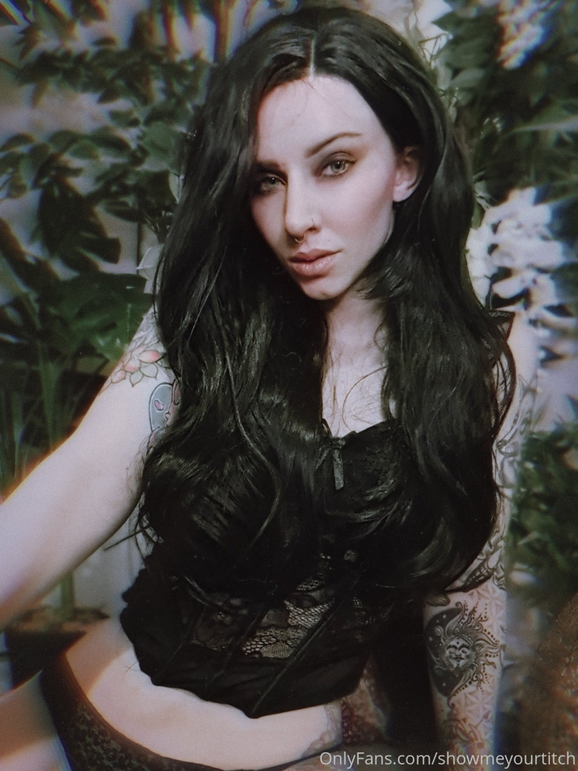 Photo by emmahircine published on October 16,2023 09:37:05 - BestThots