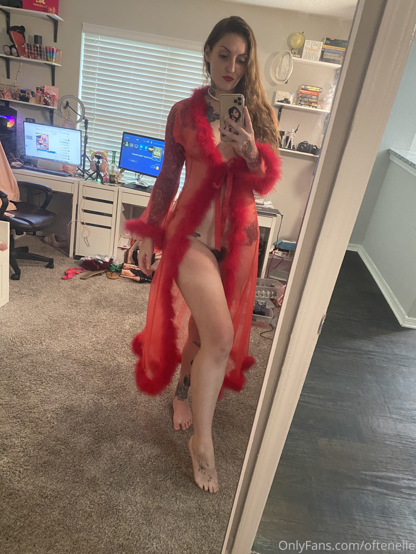 Photo by oftenelle published on July 5,2023 22:33:22 - BestThots