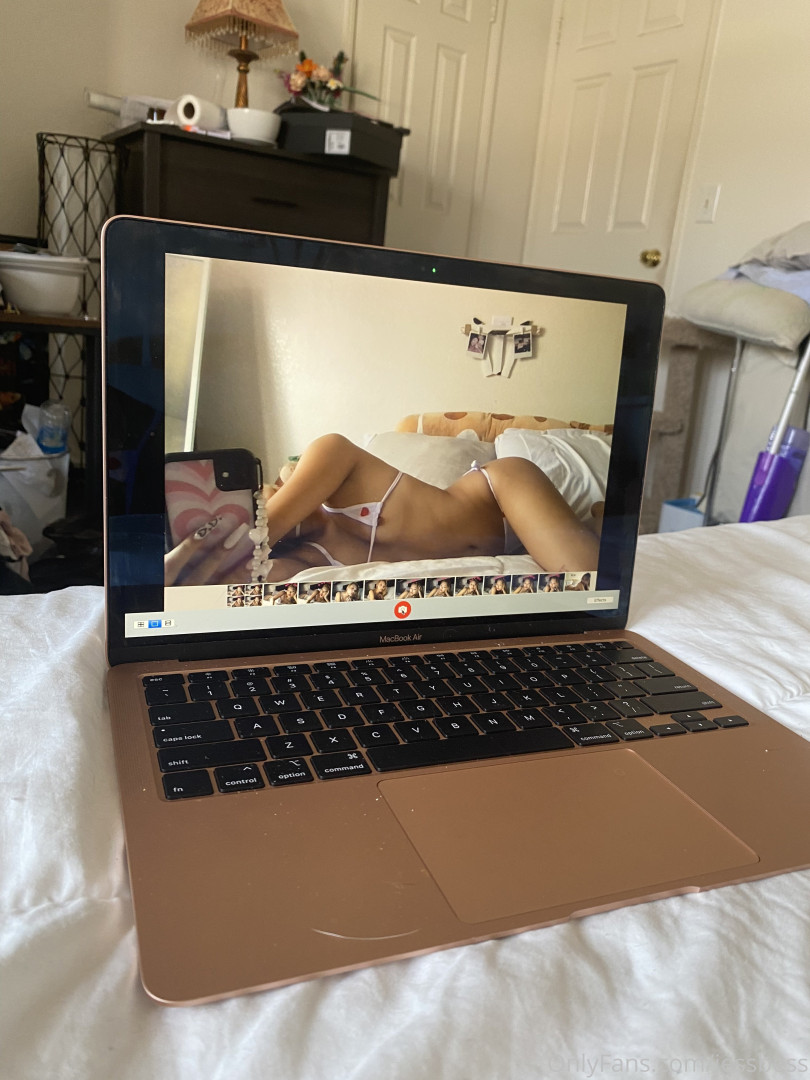 Photo by jessbess published on October 17,2023 09:29:10 - BestThots