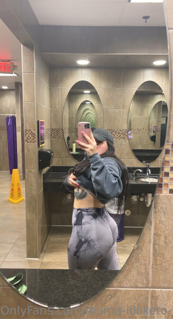Photo by mama-idliketo-f published on June 1,2023 21:38:48 - BestThots