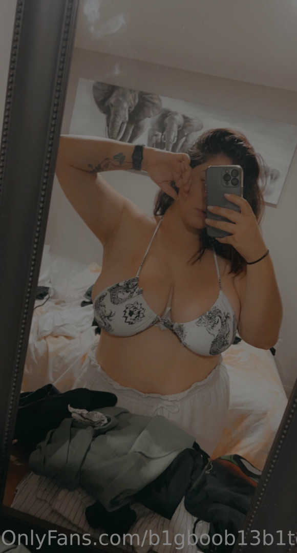Photo by b1gboob13b1tch published on October 12,2023 13:02:52 - BestThots