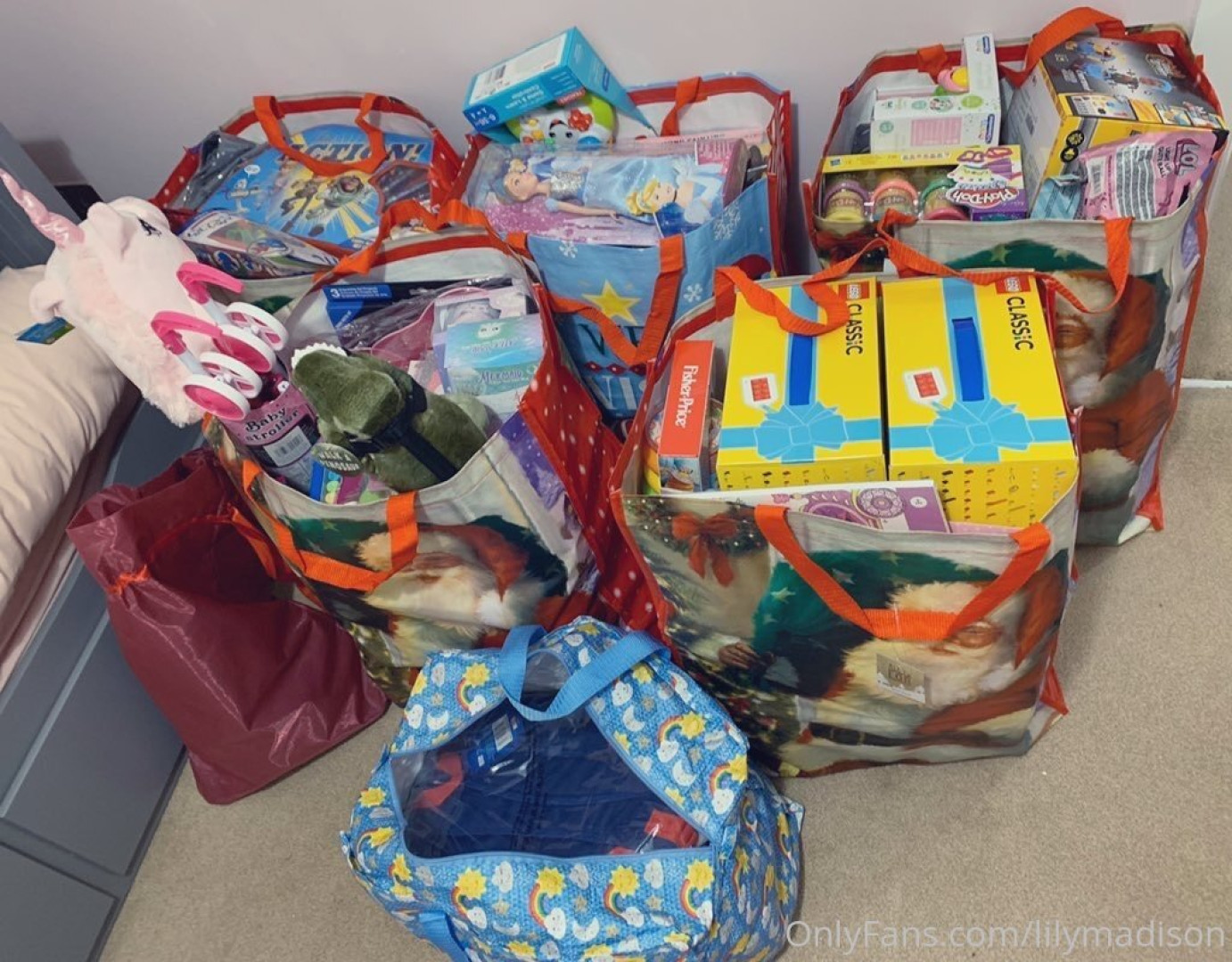 Photo by lilybigboobs published on August 2,2023 09:48:06 - BestThots