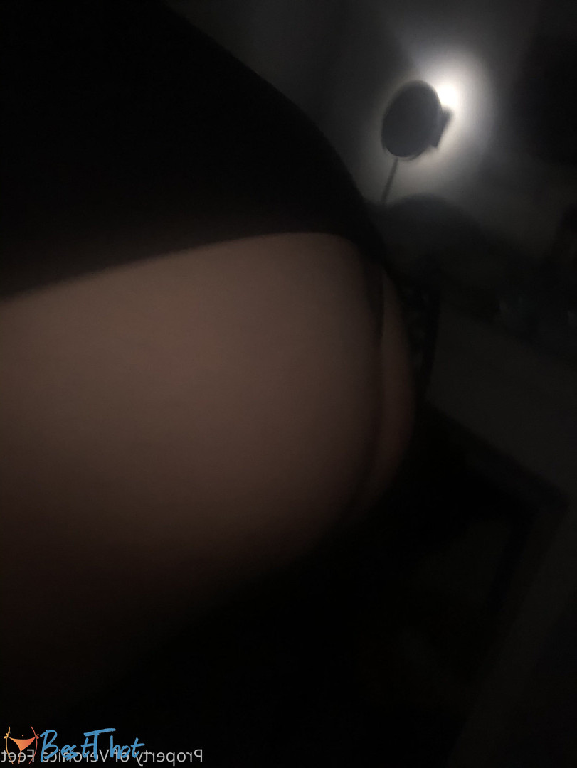 Photo by veronicafeet published on December 22,2024 02:17:26 - BestThots