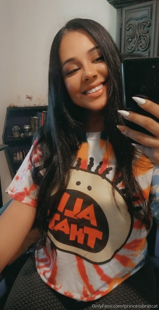 Photo by princessbratcat published on May 19,2023 07:01:13 - BestThots