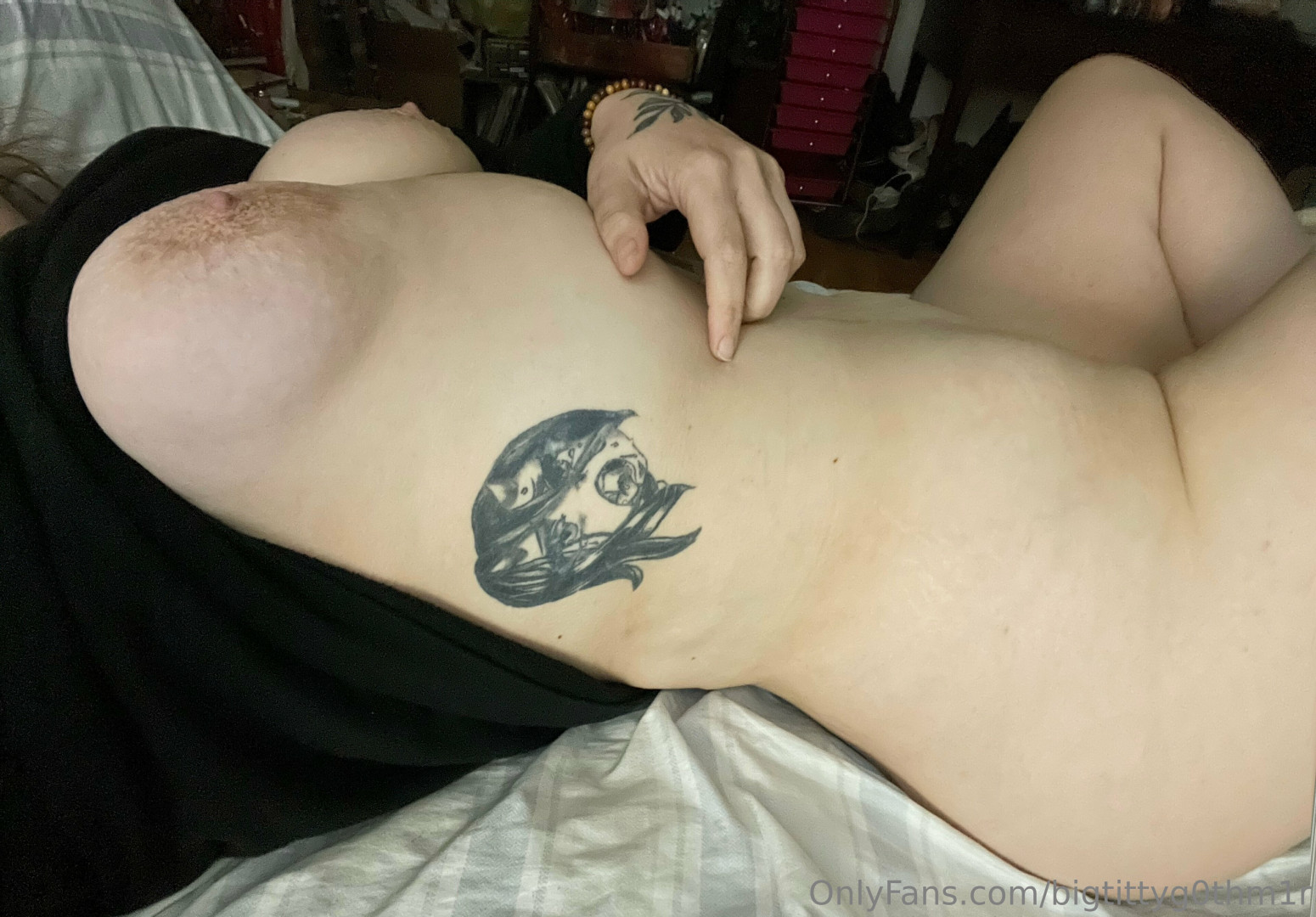 Photo by bigtittyg0thm1r published on August 2,2023 15:25:26 - BestThots
