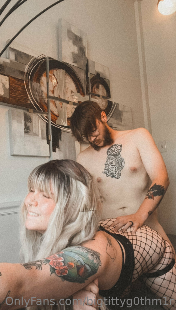 Photo by bigtittyg0thm1r published on August 2,2023 15:25:35 - BestThots