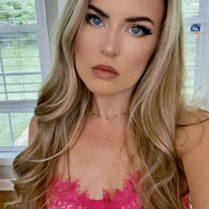 emmalux #9238841