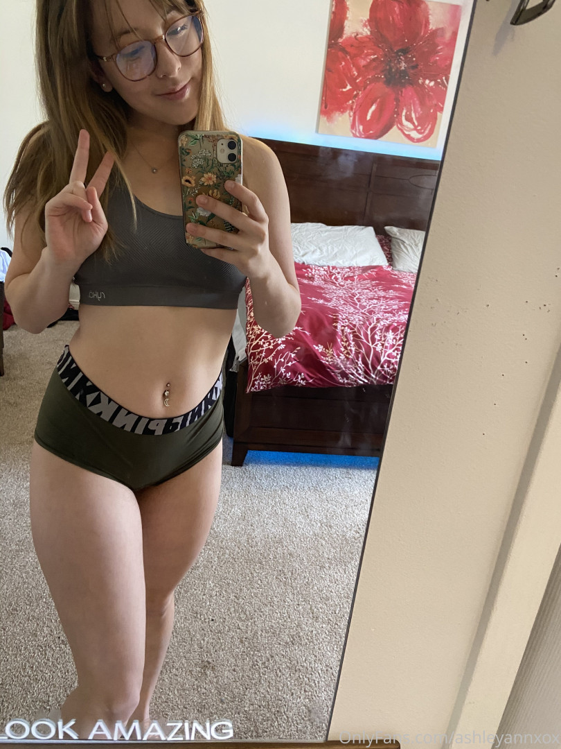 Photo by ashleyannxox published on November 23,2023 23:19:34 - BestThots