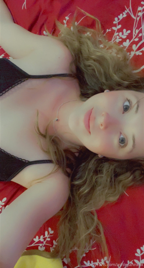 Photo by ashleyannxox published on November 23,2023 23:19:49 - BestThots