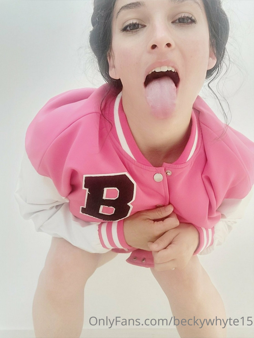 Photo by beckywhyte15 published on October 17,2023 02:21:57 - BestThots