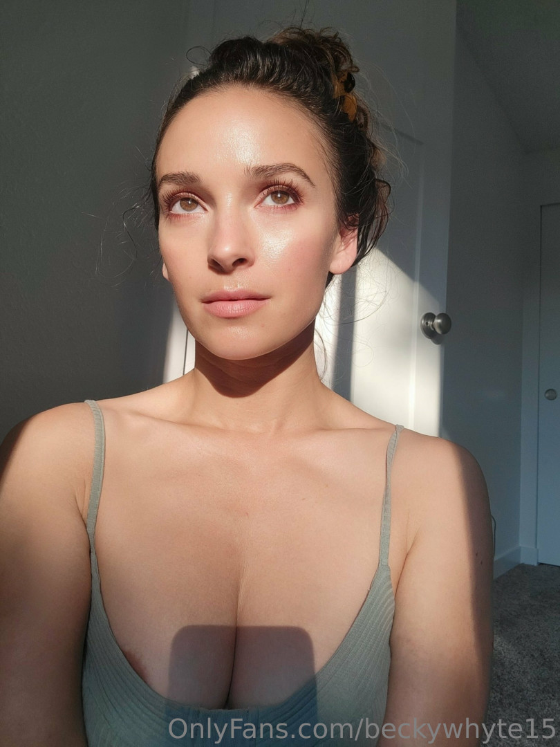 Photo by beckywhyte15 published on October 17,2023 02:37:33 - BestThots