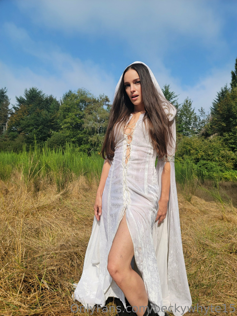 Photo by beckywhyte15 published on October 17,2023 02:40:06 - BestThots