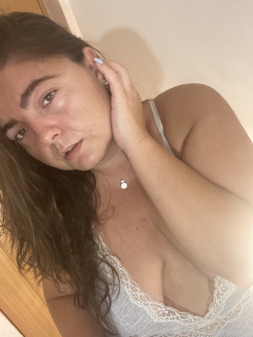 Photo by toxicannabella published on June 4,2023 05:59:45 - BestThots