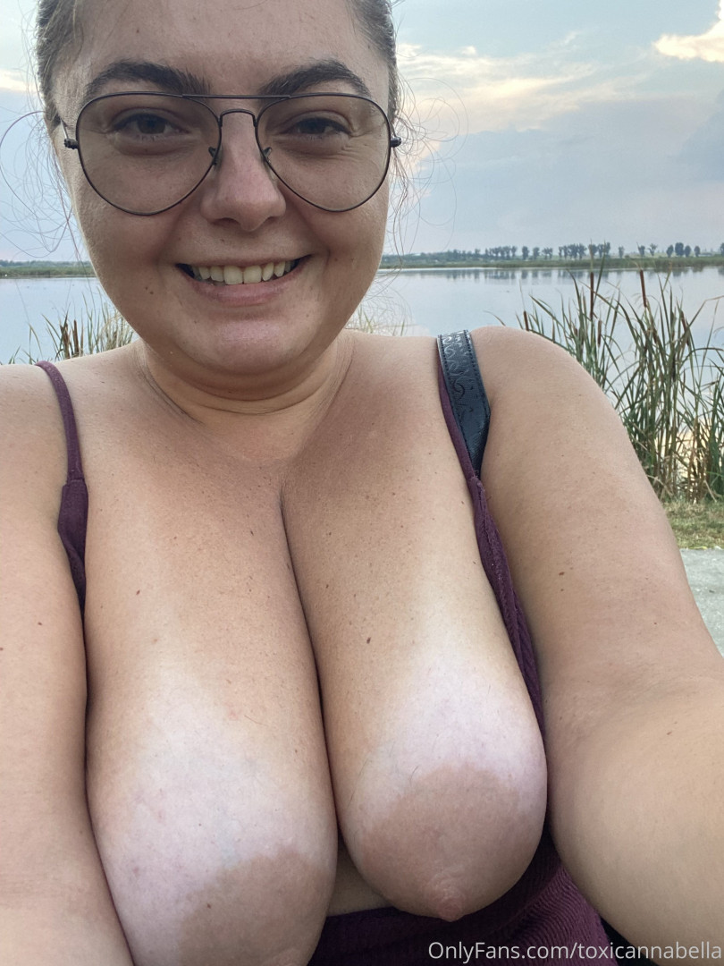 Photo by toxicannabella published on June 4,2023 06:01:09 - BestThots