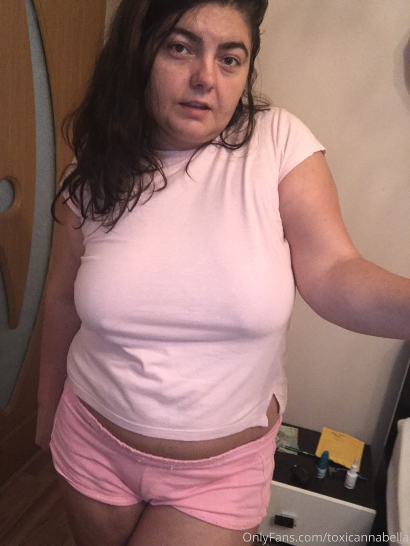 Photo by toxicannabella published on June 4,2023 06:03:32 - BestThots