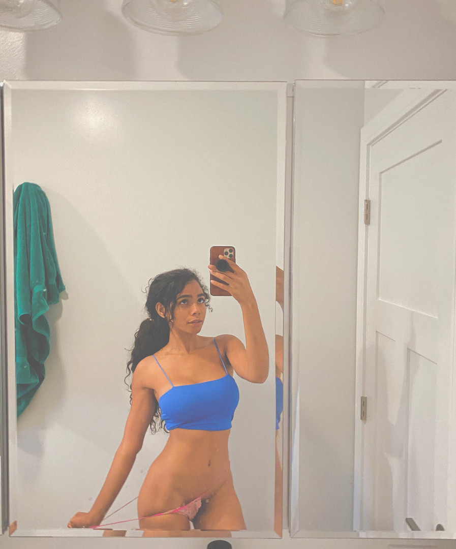 Photo by princesshelayna published on August 17,2023 19:17:46 - BestThots