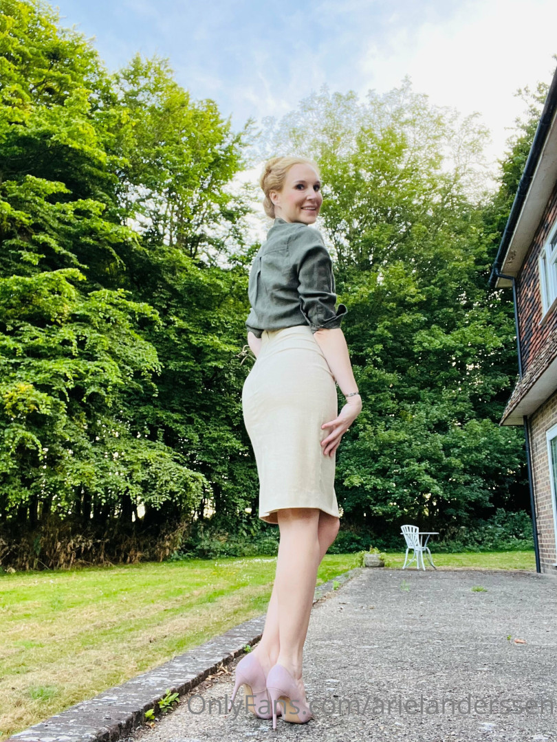 Photo by arielanderssen published on November 24,2023 11:07:19 - BestThots