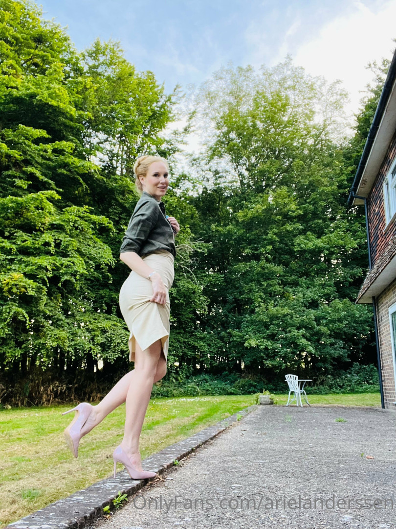 Photo by arielanderssen published on November 24,2023 11:07:22 - BestThots