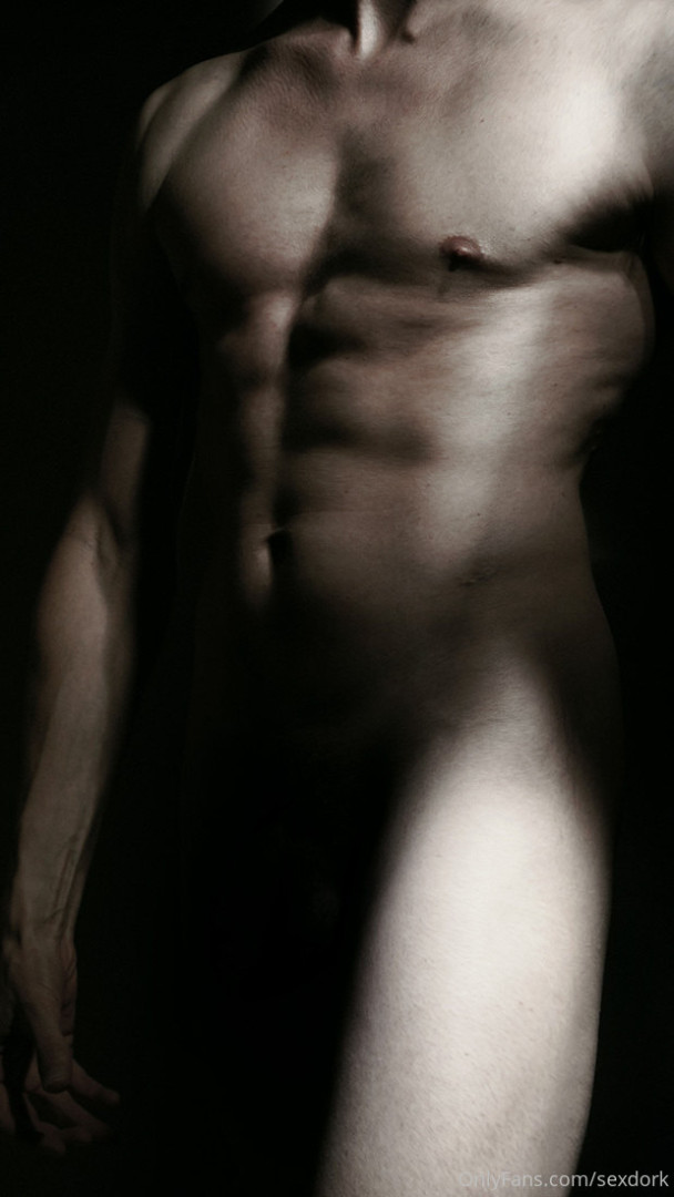 Photo by sexdork published on June 5,2023 10:35:31 - BestThots