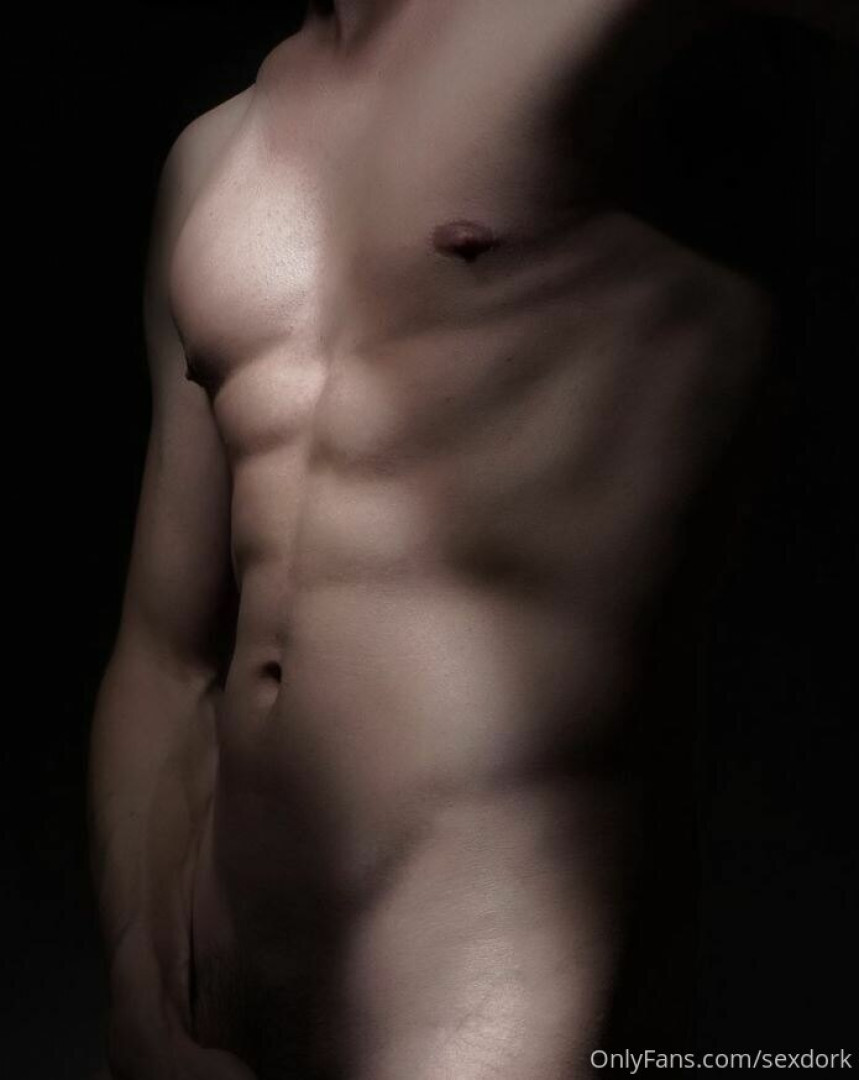Photo by sexdork published on June 5,2023 10:36:34 - BestThots