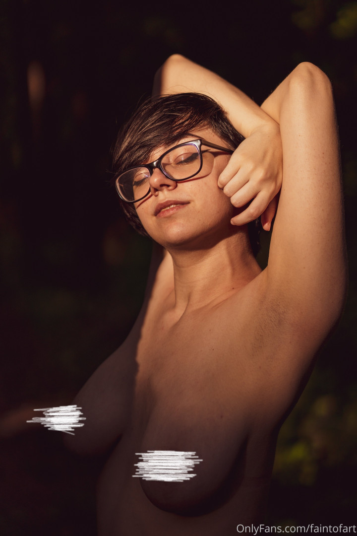 Photo by faintofart published on January 15,2024 03:58:50 - BestThots