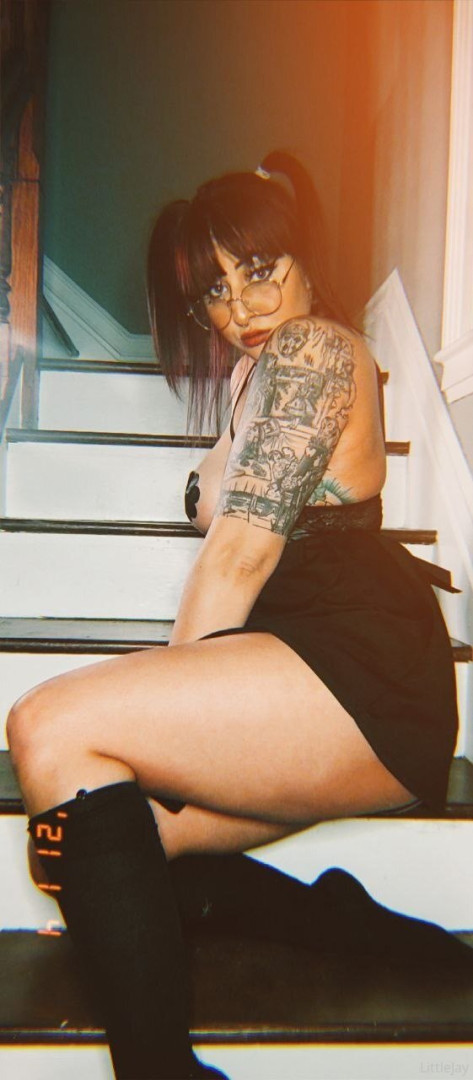 Photo by alyxxxgoth published on October 16,2023 12:12:40 - BestThots