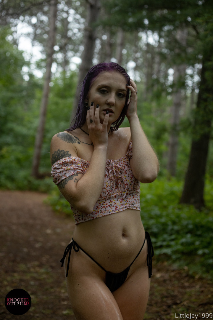 Photo by alyxxxgoth published on October 16,2023 12:31:16 - BestThots