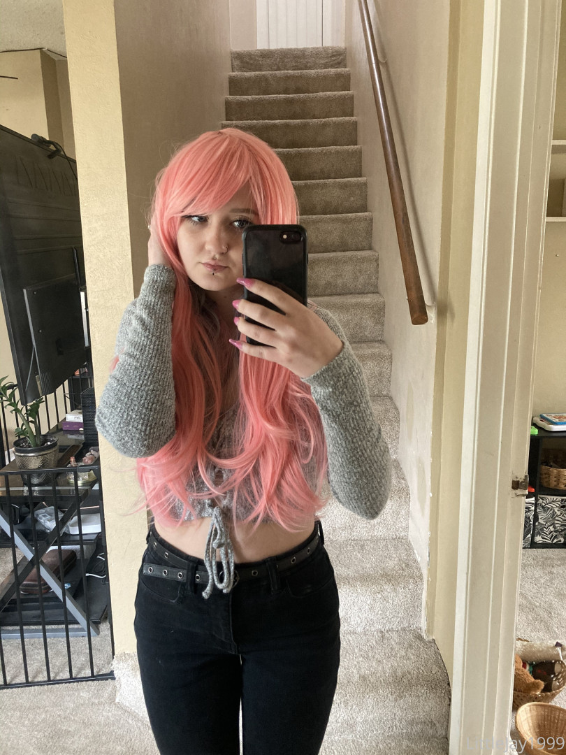 Photo by alyxxxgoth published on October 16,2023 12:33:15 - BestThots