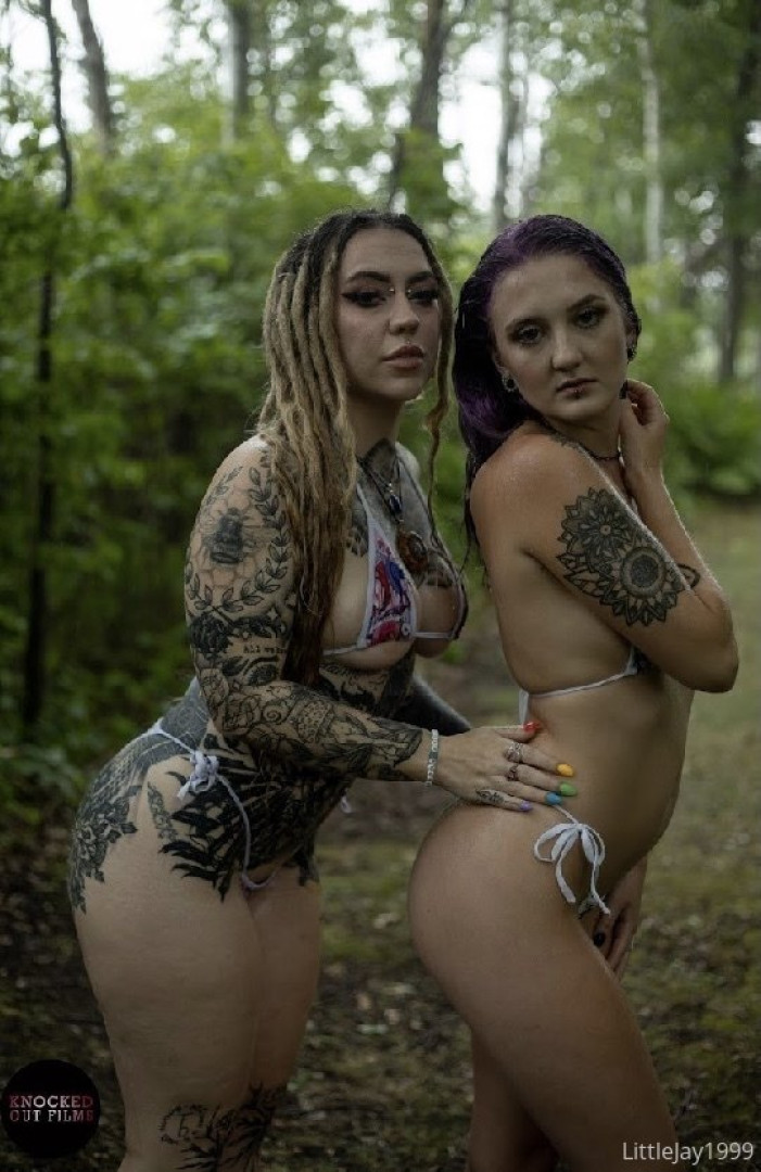 Photo by alyxxxgoth published on October 16,2023 12:52:20 - BestThots