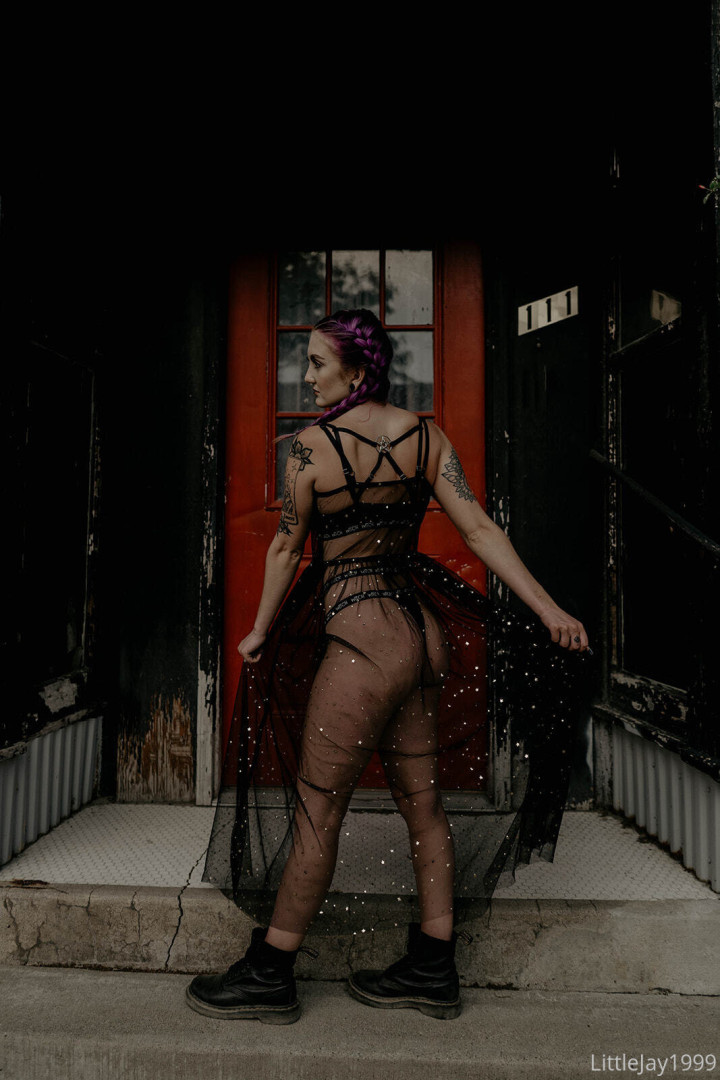 Photo by alyxxxgoth published on October 16,2023 12:58:03 - BestThots