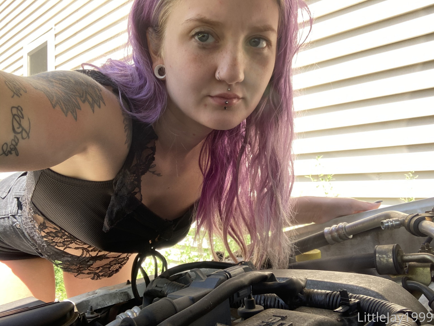Photo by alyxxxgoth published on October 16,2023 13:00:01 - BestThots