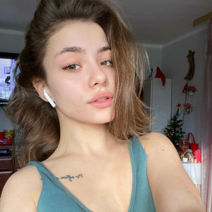 anastasyia #2116459