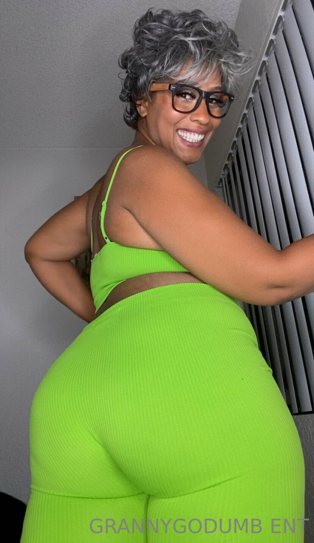 Photo by grannygodumb published on October 14,2023 22:50:17 - BestThots