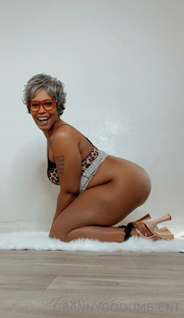 Photo by grannygodumb published on October 15,2023 00:14:28 - BestThots