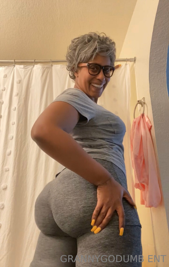 Photo by grannygodumb published on October 15,2023 00:33:03 - BestThots