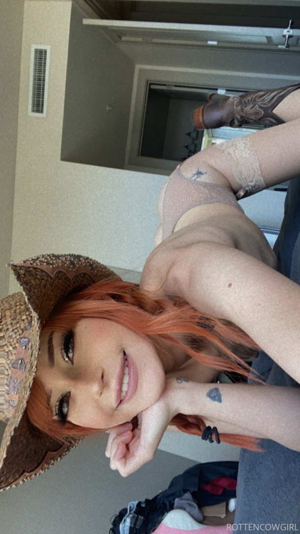 Photo by rottencowgirl published on July 4,2023 15:47:59 - BestThots