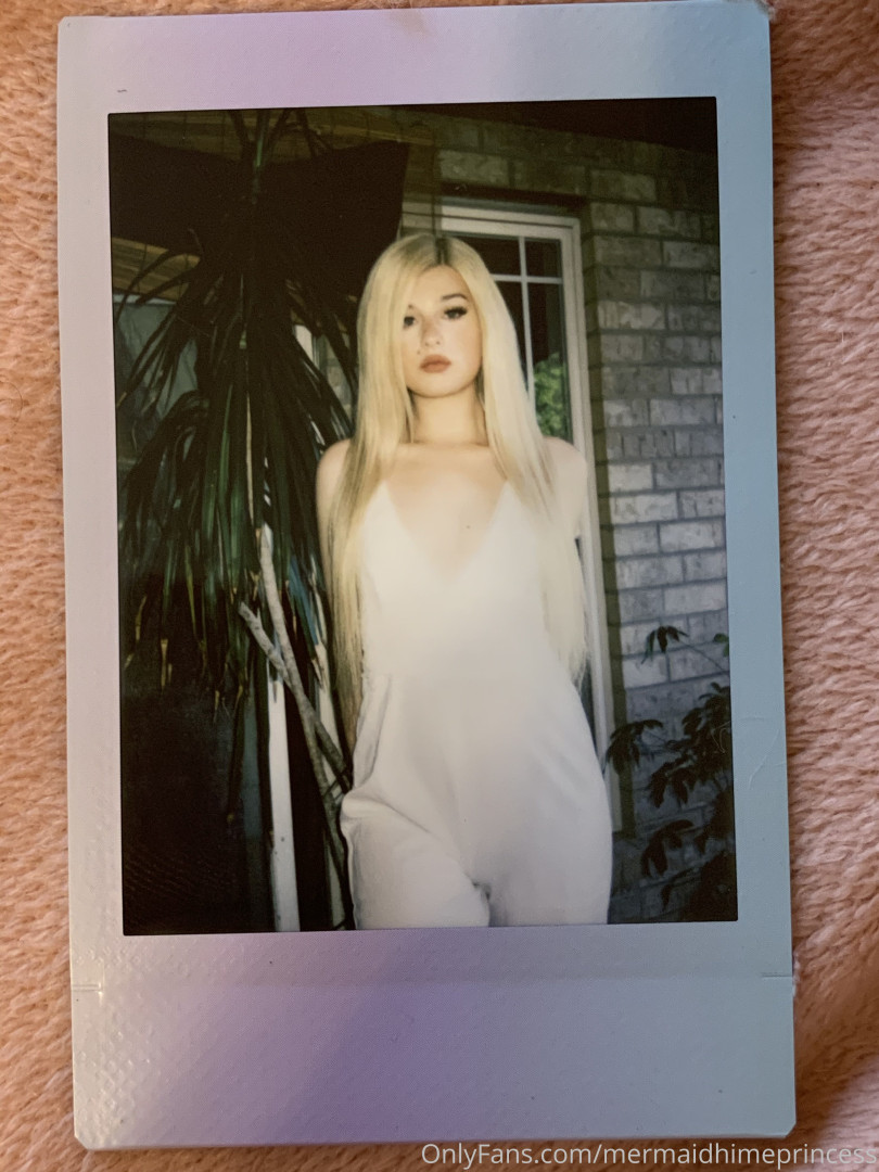 Photo by mermaidhimeprincess published on October 17,2023 03:13:50 - BestThots