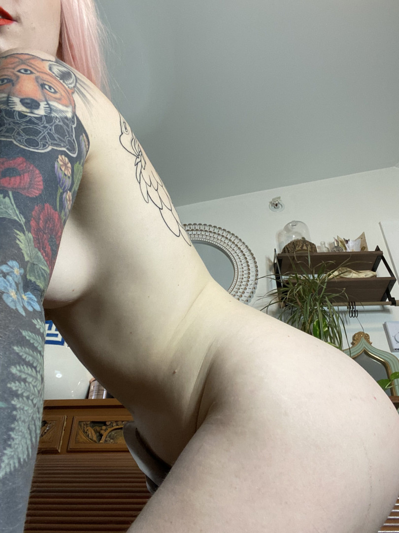 Photo by matildassecret published on October 16,2023 14:01:12 - BestThots