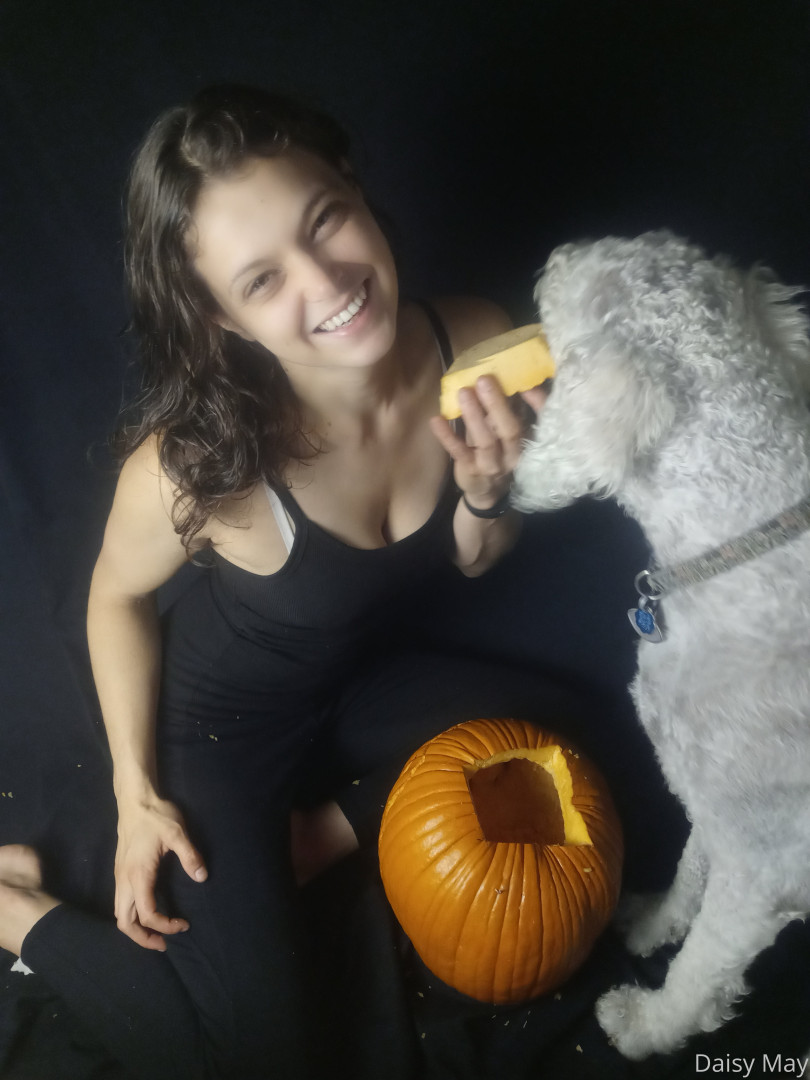 Photo by doitwithdaisy published on October 16,2023 07:56:33 - BestThots