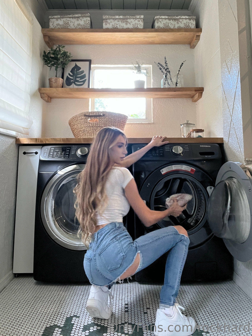 Photo by rockhard published on May 18,2023 18:54:39 - BestThots