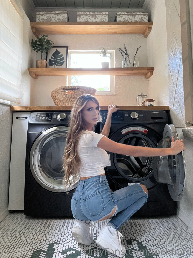 Photo by rockhard published on May 18,2023 18:54:45 - BestThots